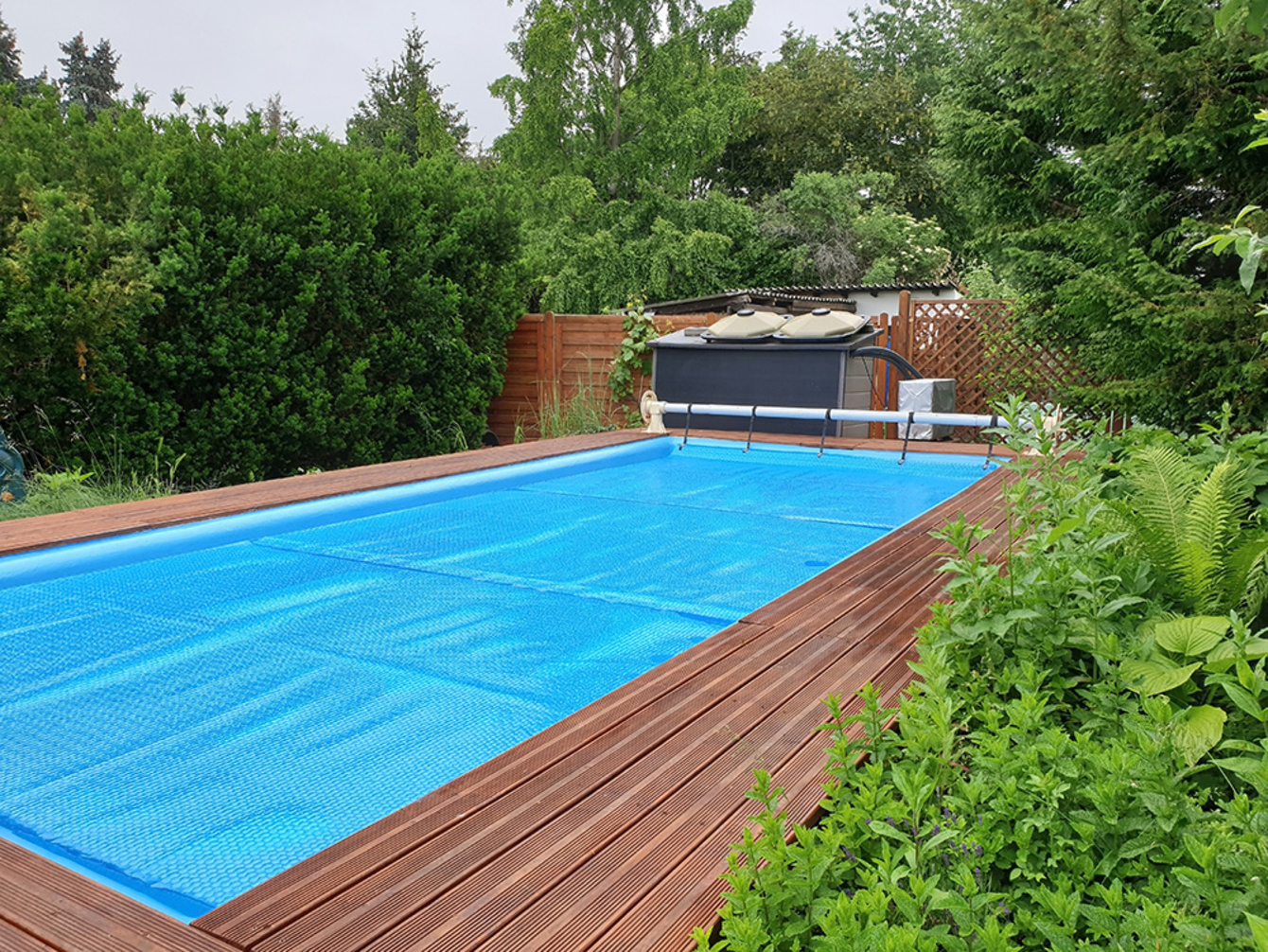 Schwimmbad&shy;technik bei Borst Elektro in Stuttgart