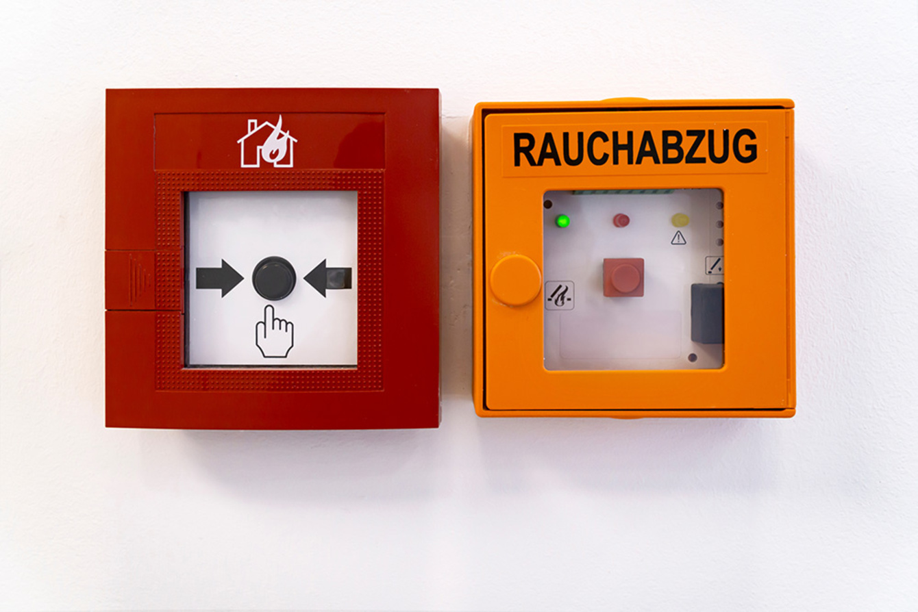 Rauchwärme&shy;abzug bei Borst Elektro in Stuttgart